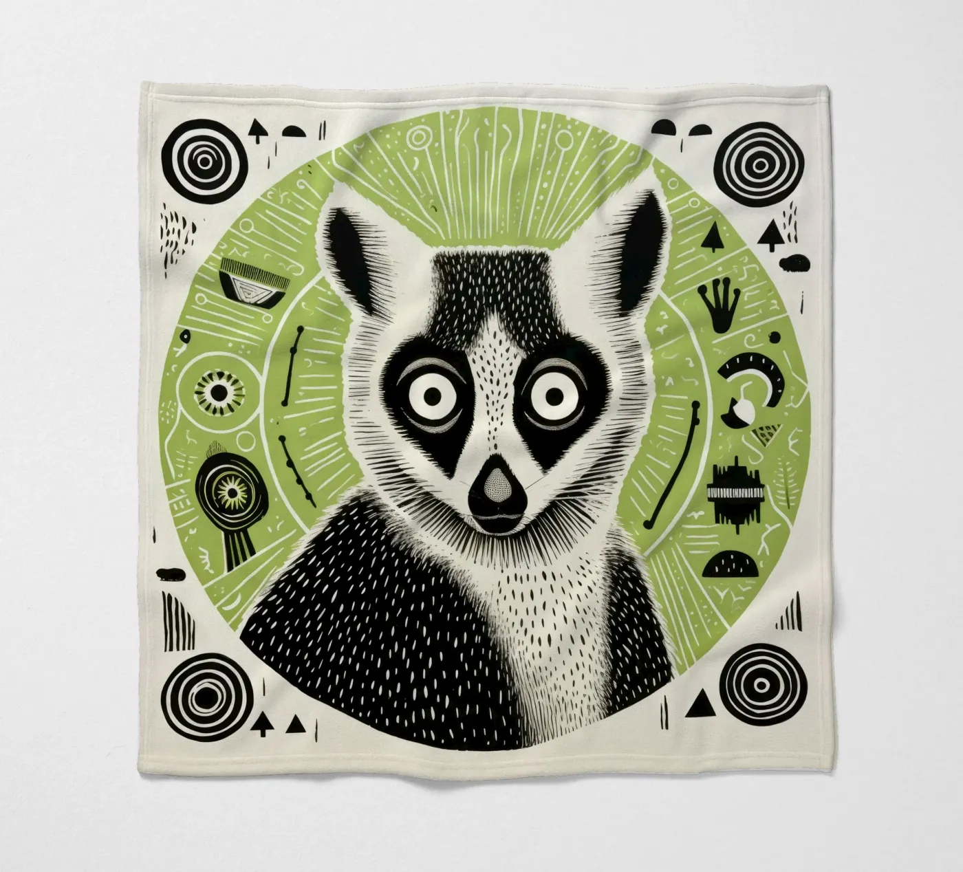 Lemure verde coperta in pile da Minimal Animal Art