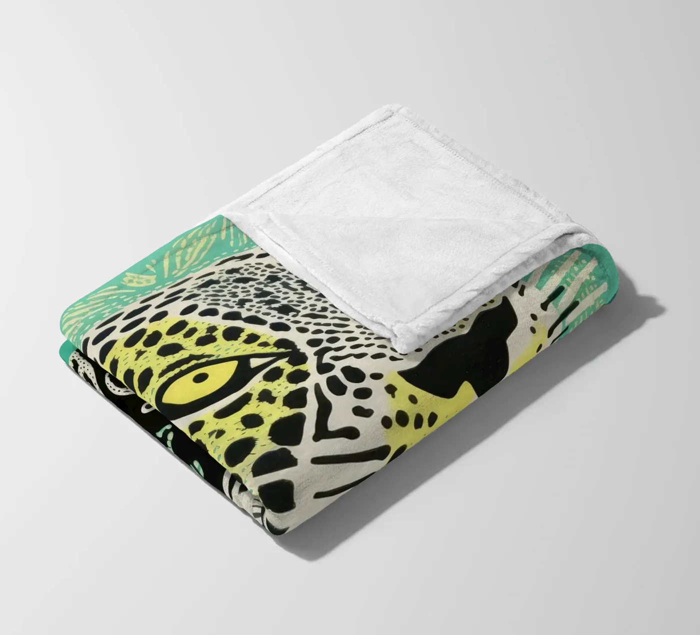 Green Leopard Fleecedecke von Minimal Animal Art