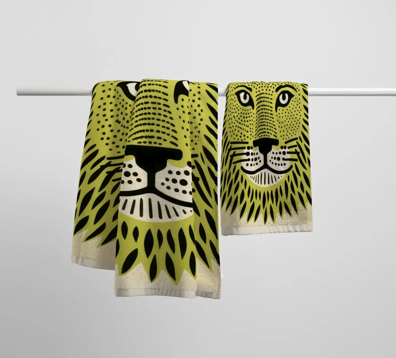Lion vert 4 serviette de bain de Minimal Animal Art