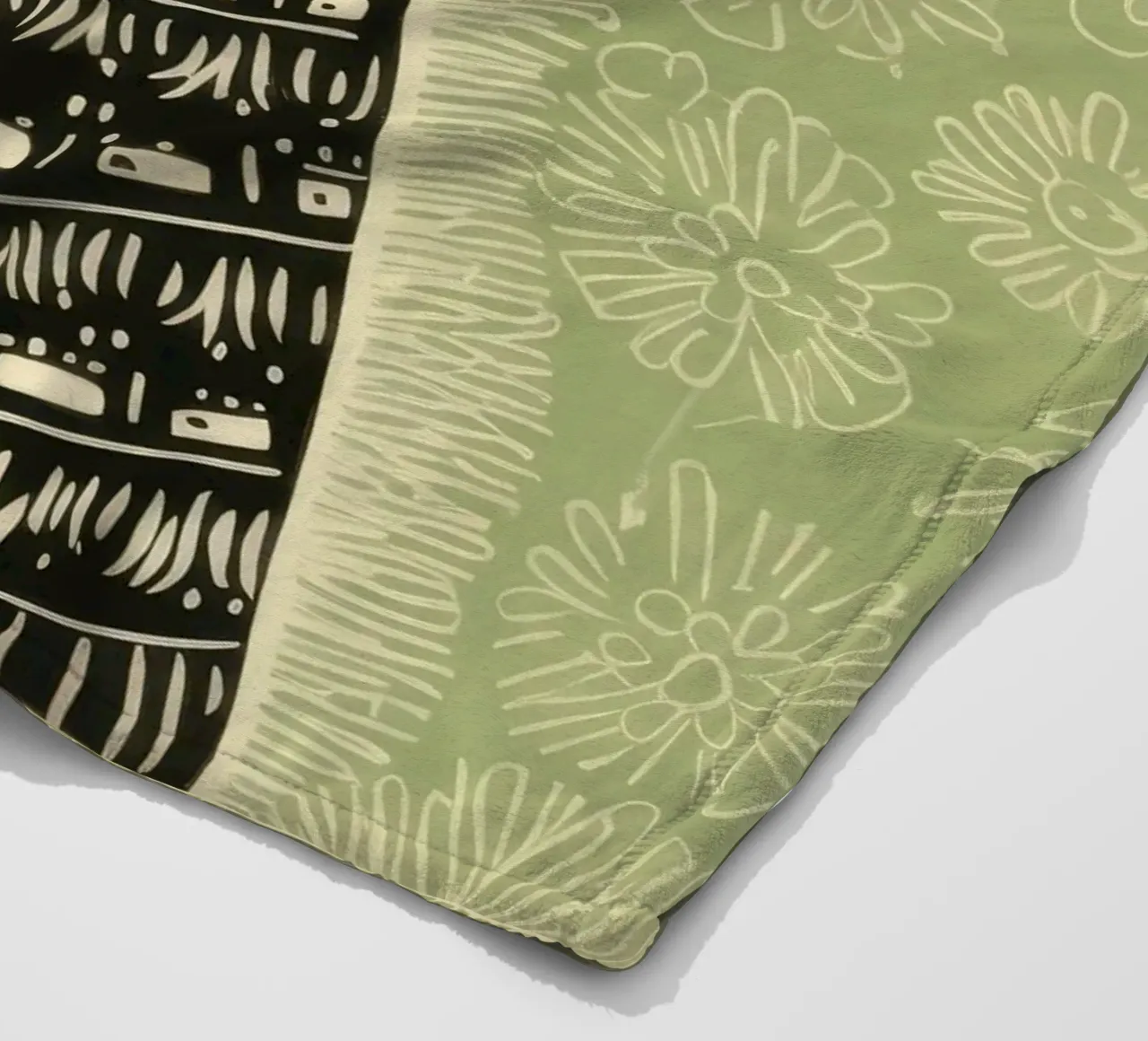 Lama verde coperta in pile da Minimal Animal Art