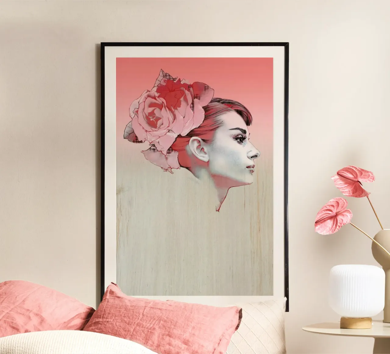 Illustrazione collage di Audrey Hepburn poster con telaio in alluminio da Susana Miranda ilustracion