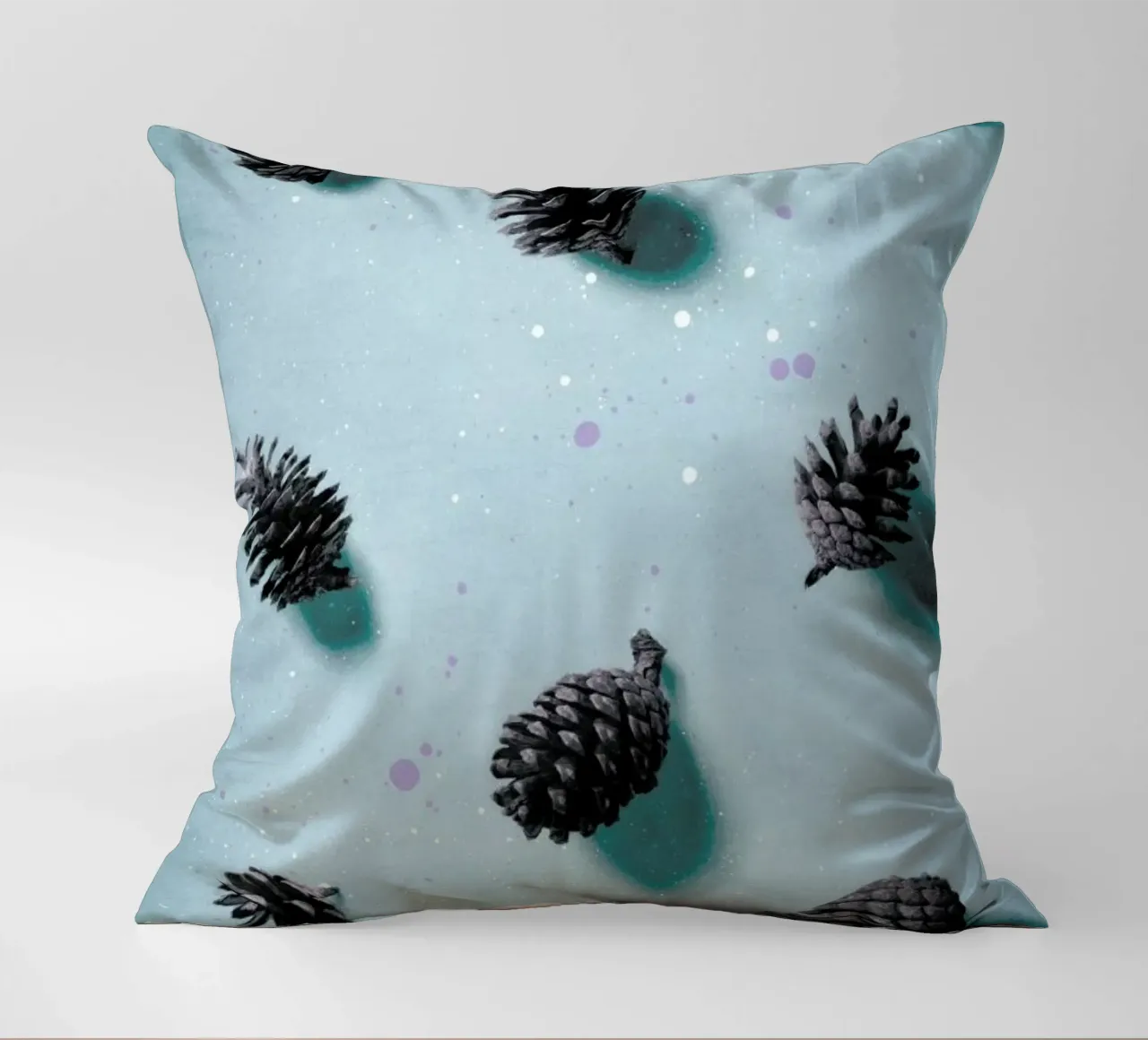 Smell Of Pine Forest cuscino da STUDIO LEEMO