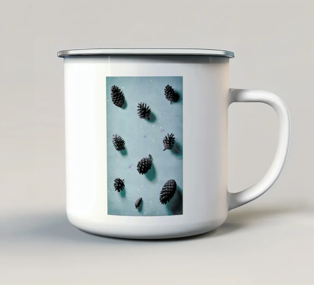 Smell Of Pine Forest tazza in smalto da STUDIO LEEMO