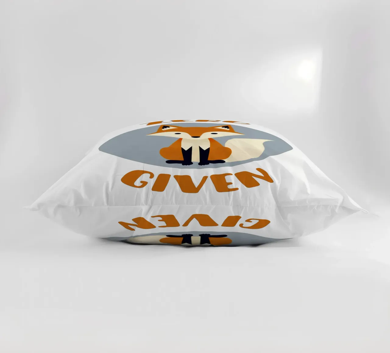 Zero fox given - no fucks funny pun cuscino da Punderful Day