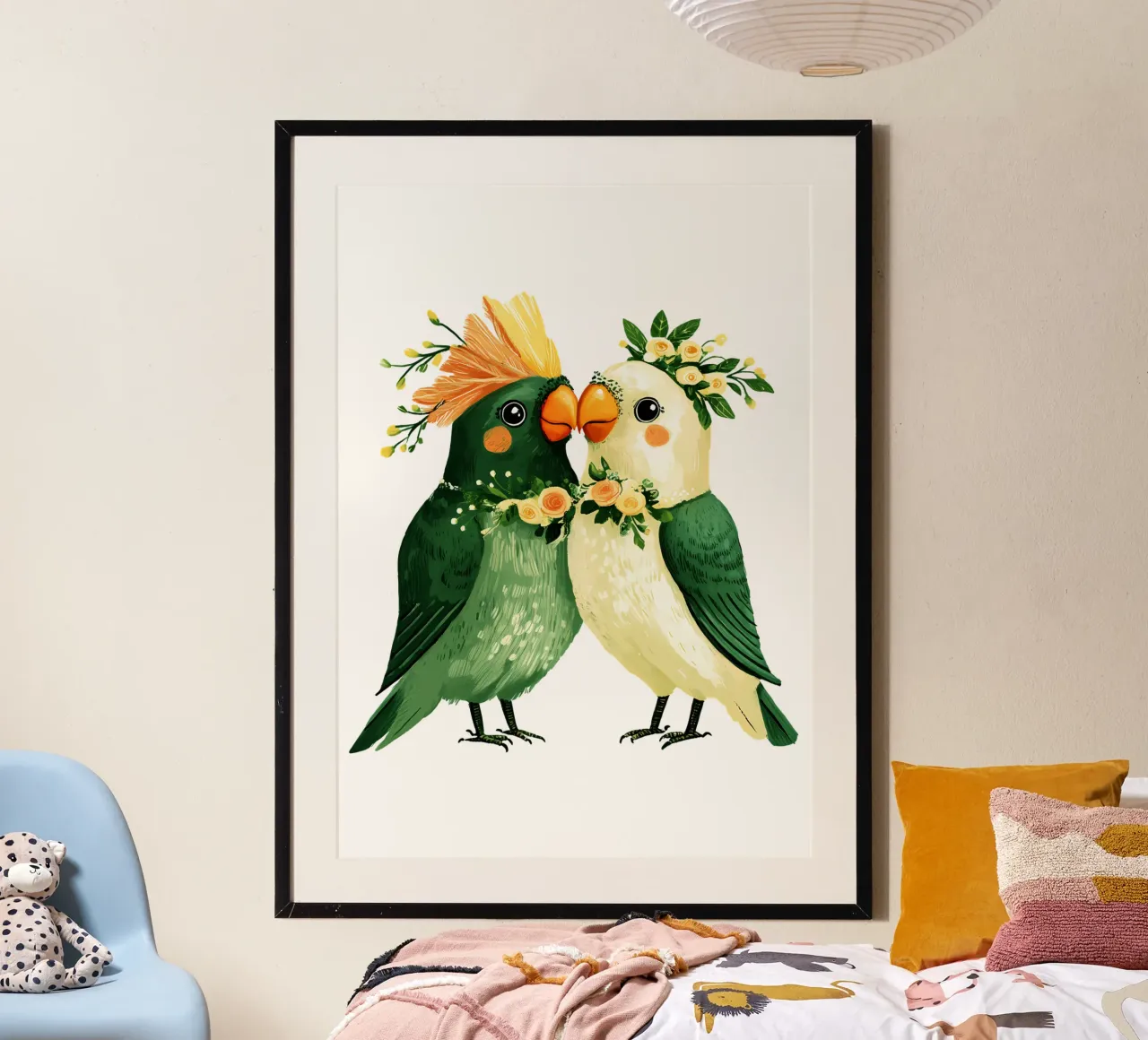 Pappagalli amati da San Valentino Trending Now poster con telaio in legno da Urban Life
