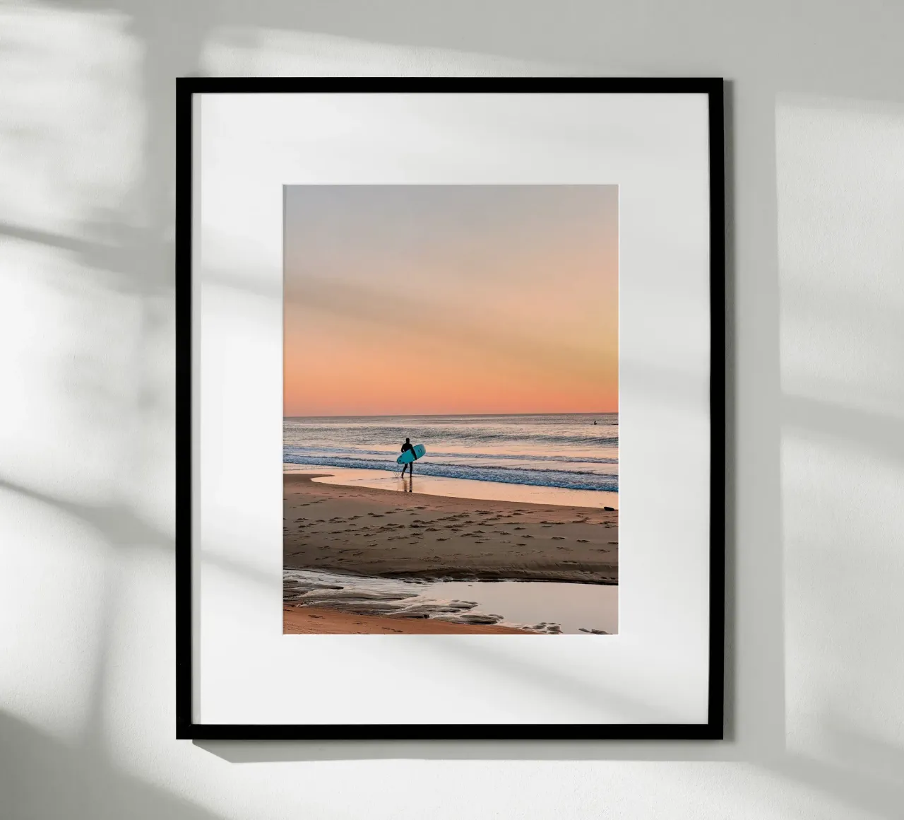 Le surf bleu poster con telaio in alluminio da CALL OF THE OCEAN