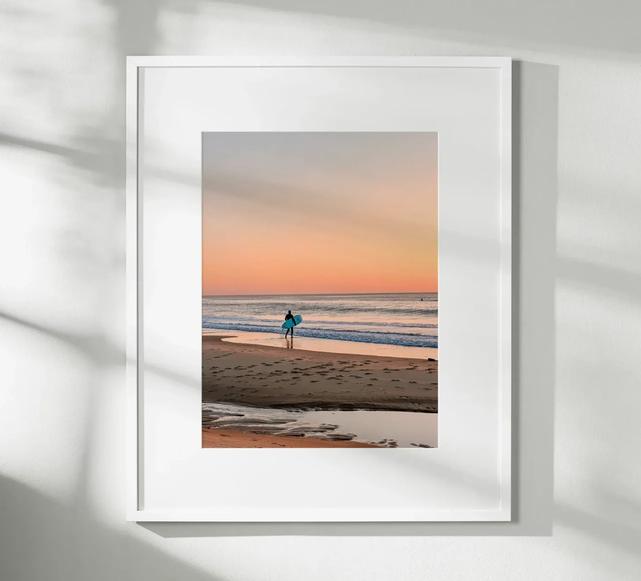 Le surf bleu poster con telaio in alluminio da CALL OF THE OCEAN