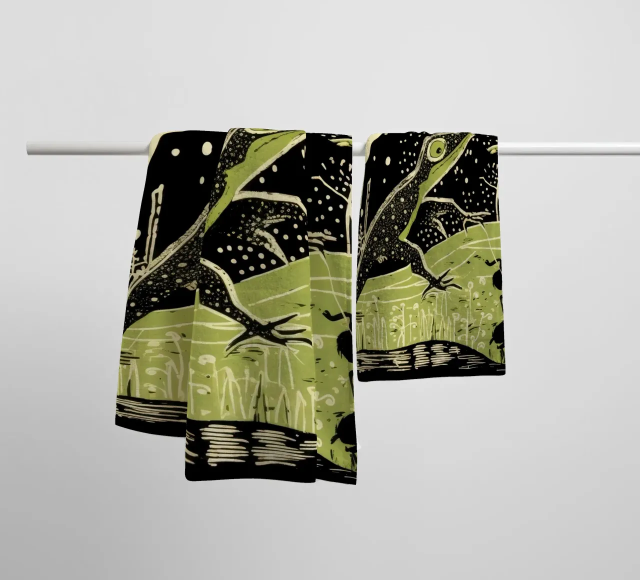 Tritone verde 2 asciugamano da bagno da Minimal Animal Art