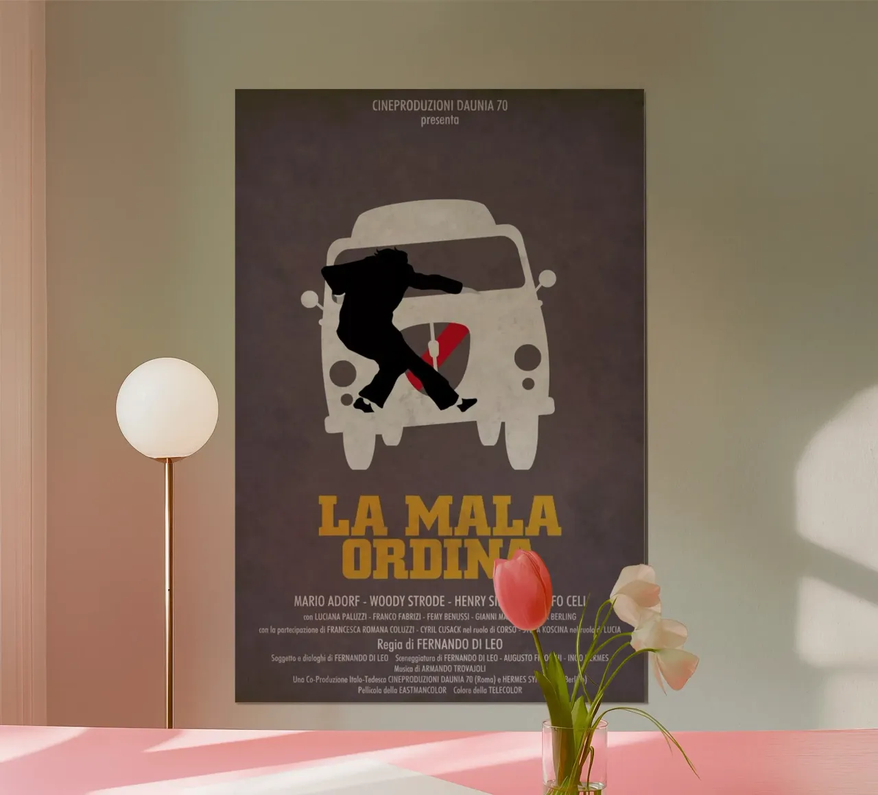 La Mala Ordina poster con telaio in legno da Federico Mancosu