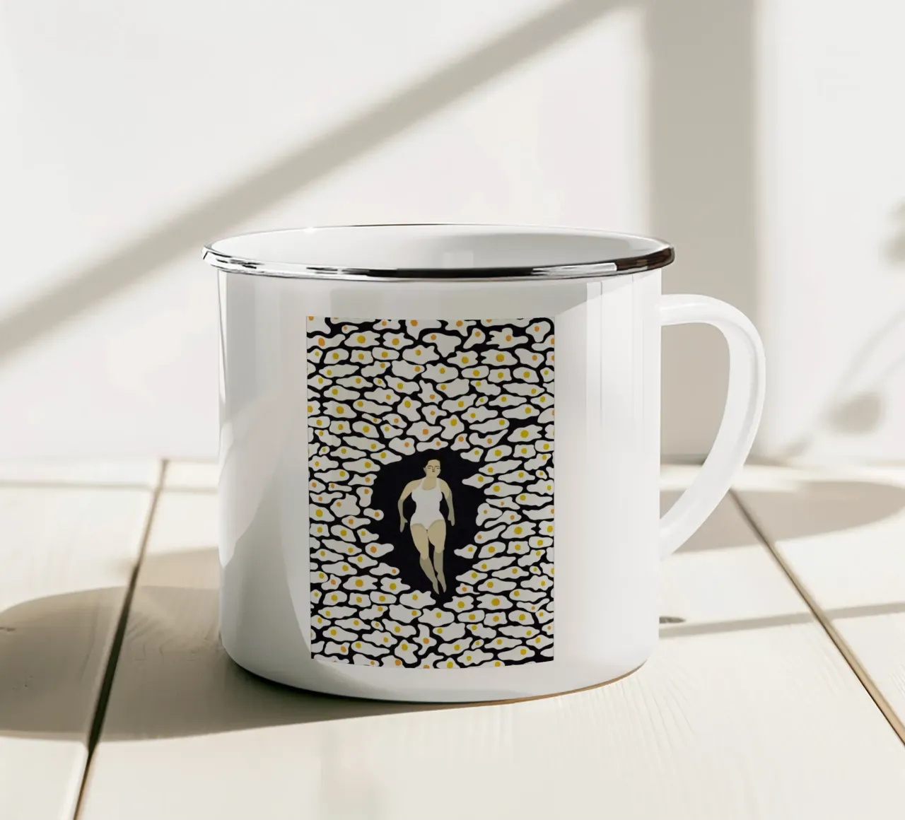 Surrounded tazza in smalto da Amalia Restrepo