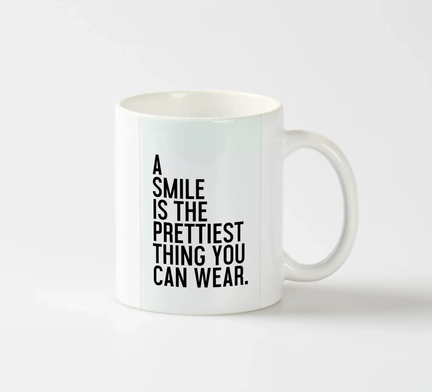 A Smile Is The Prettiest tazza in ceramica da Honeymoon Hotel