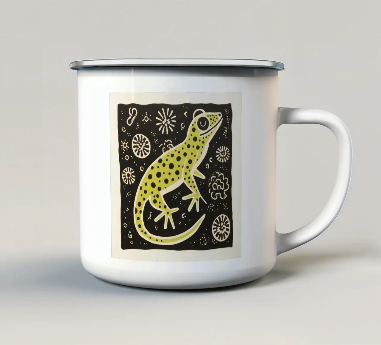 Geco verde 3 tazza in smalto da Minimal Animal Art