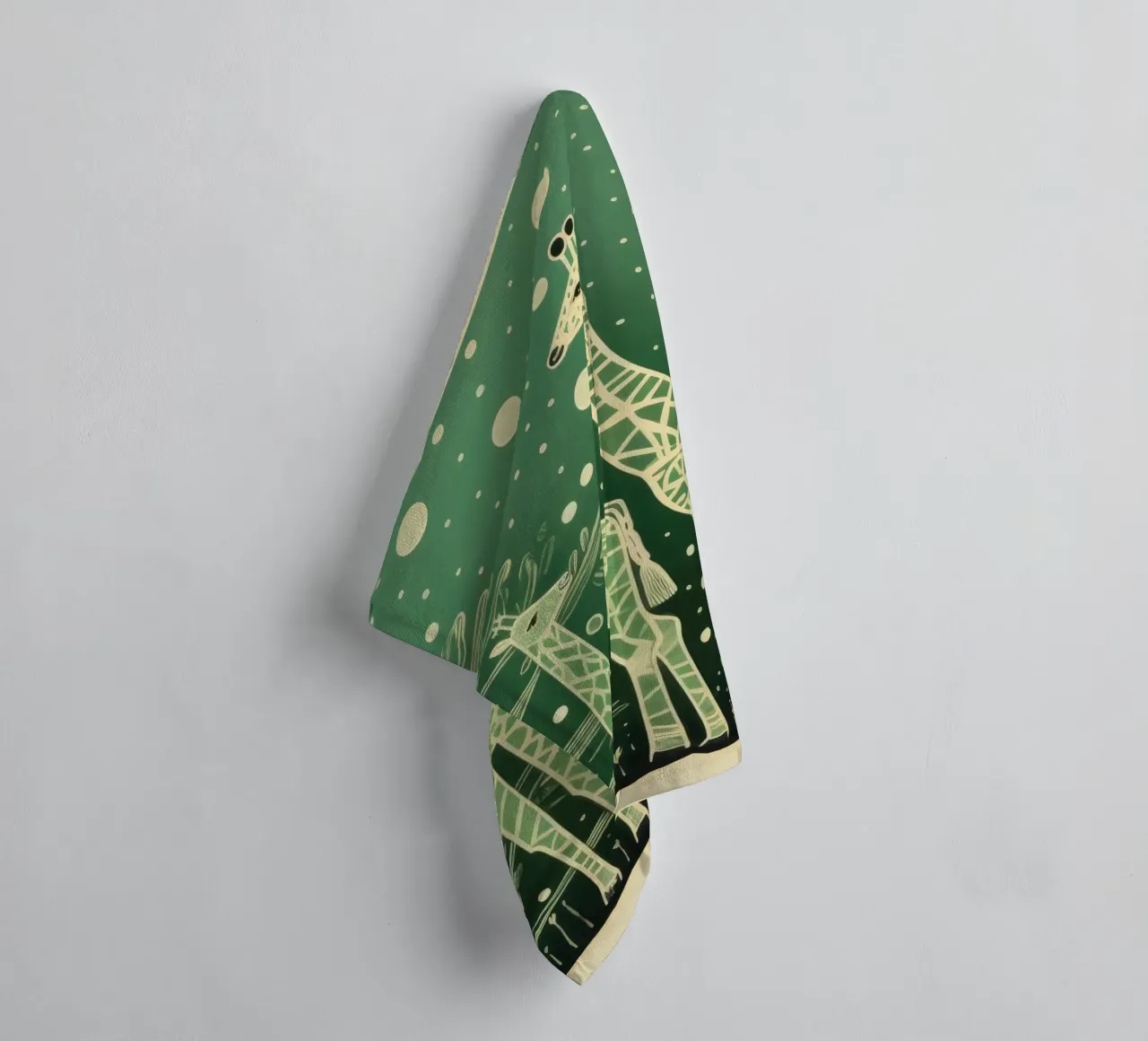 Giraffa verde 2 asciugamano da bagno da Minimal Animal Art