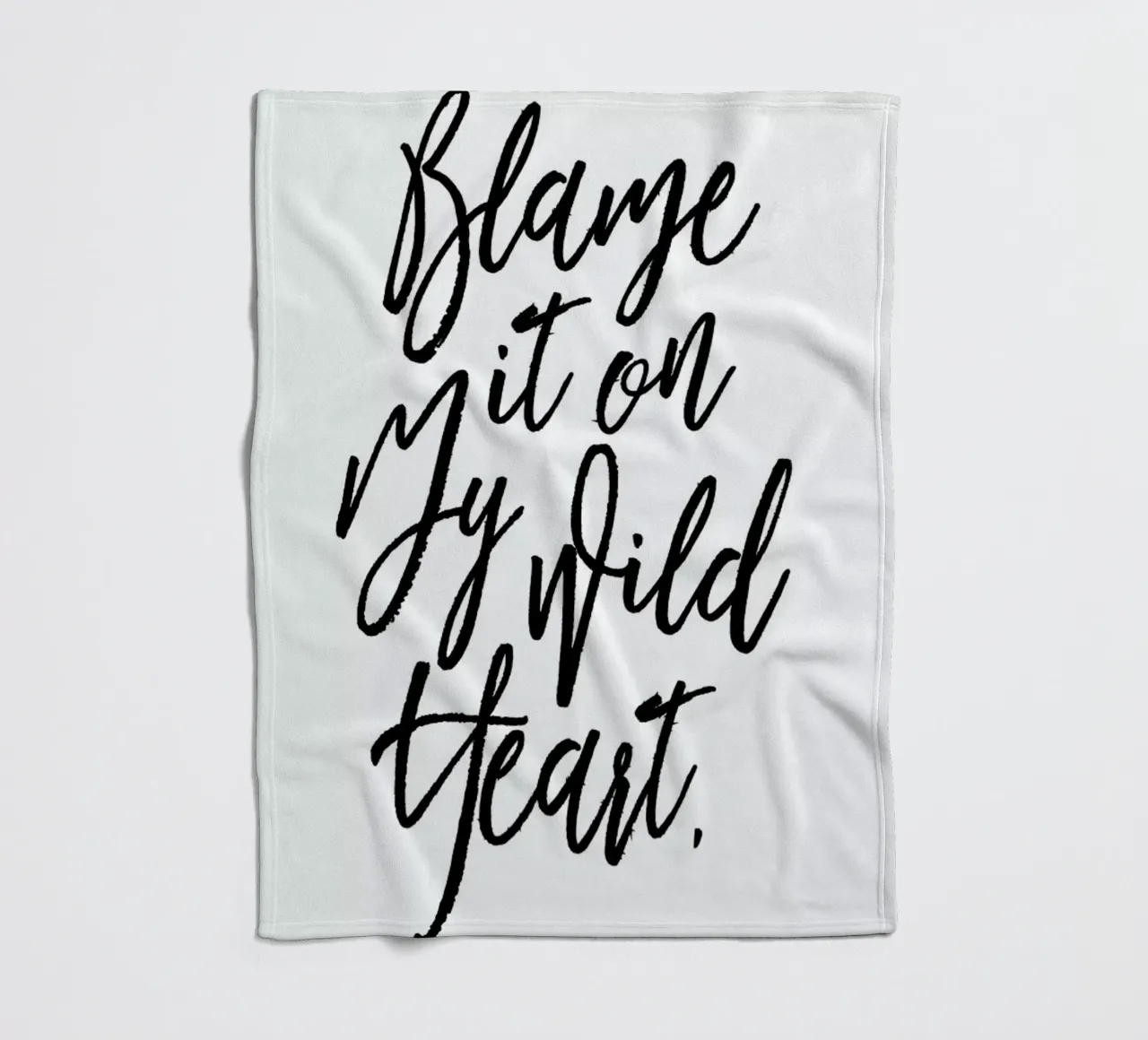 Blame It On My Wild Heart coperta in pile da Honeymoon Hotel