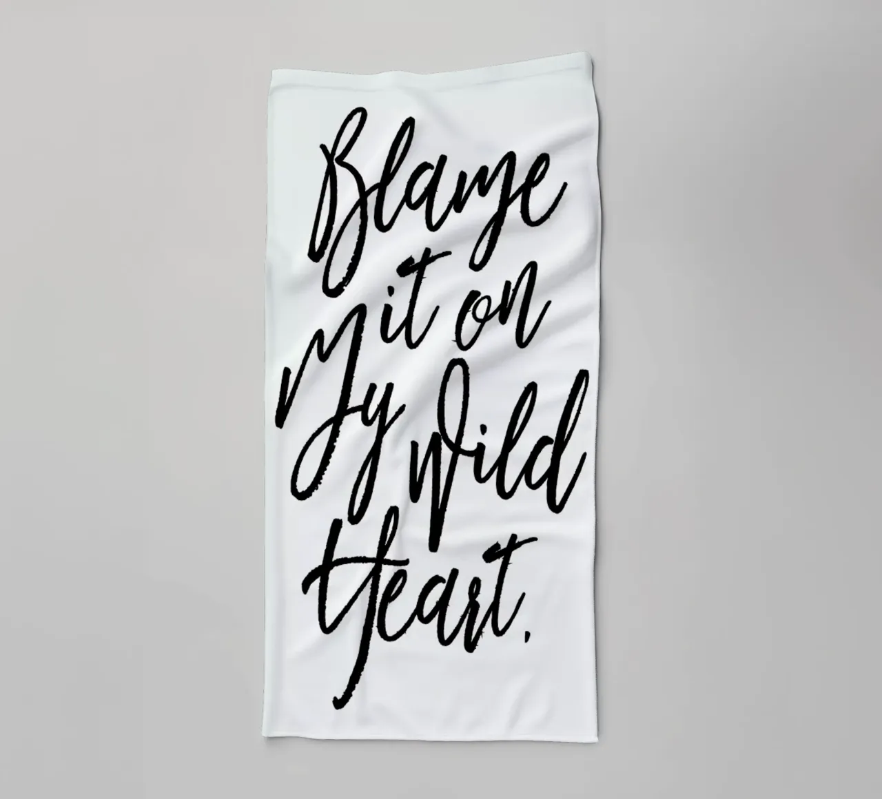 Blame It On My Wild Heart asciugamano da bagno da Honeymoon Hotel