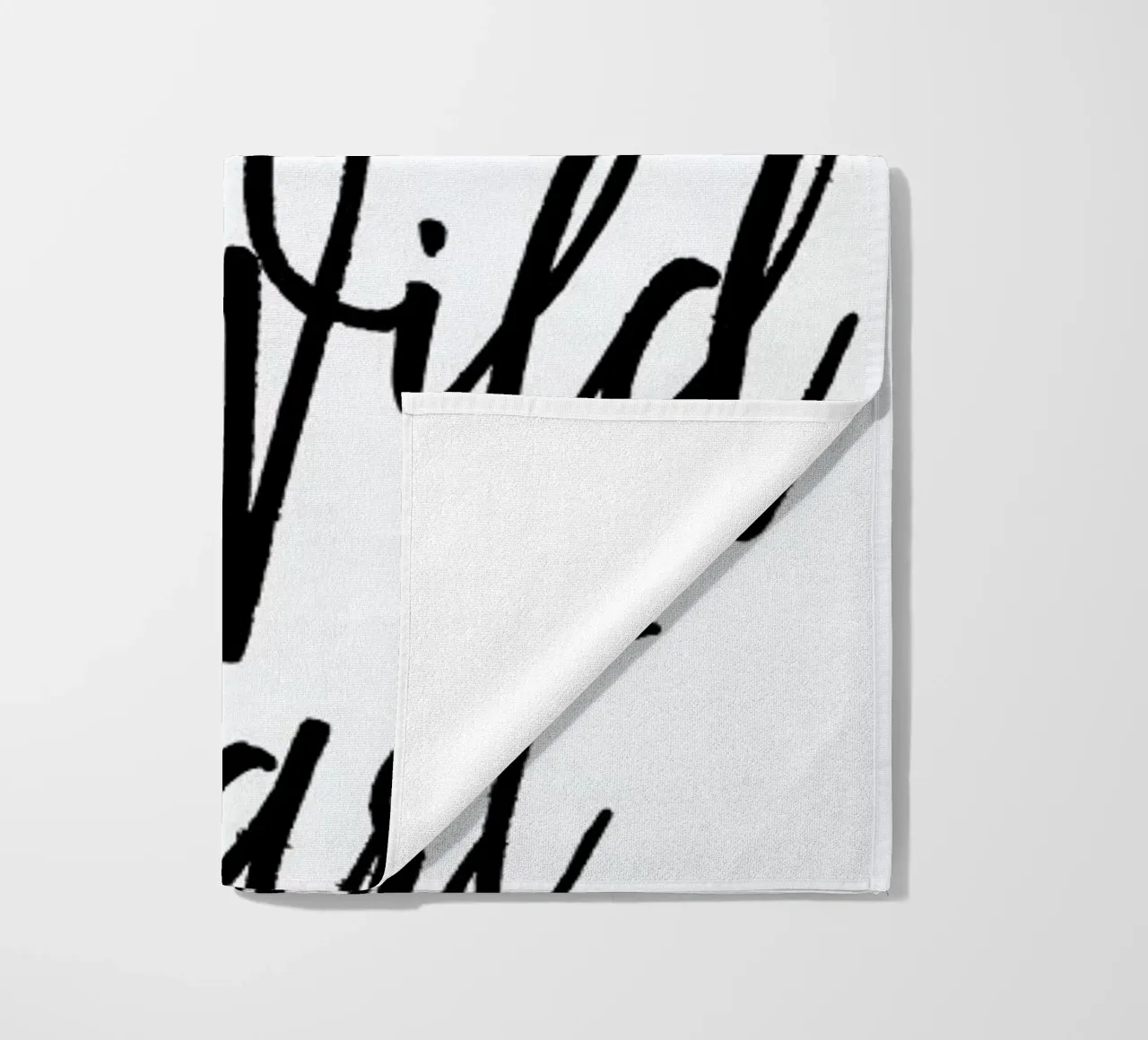 Blame It On My Wild Heart Strandtuch von Honeymoon Hotel