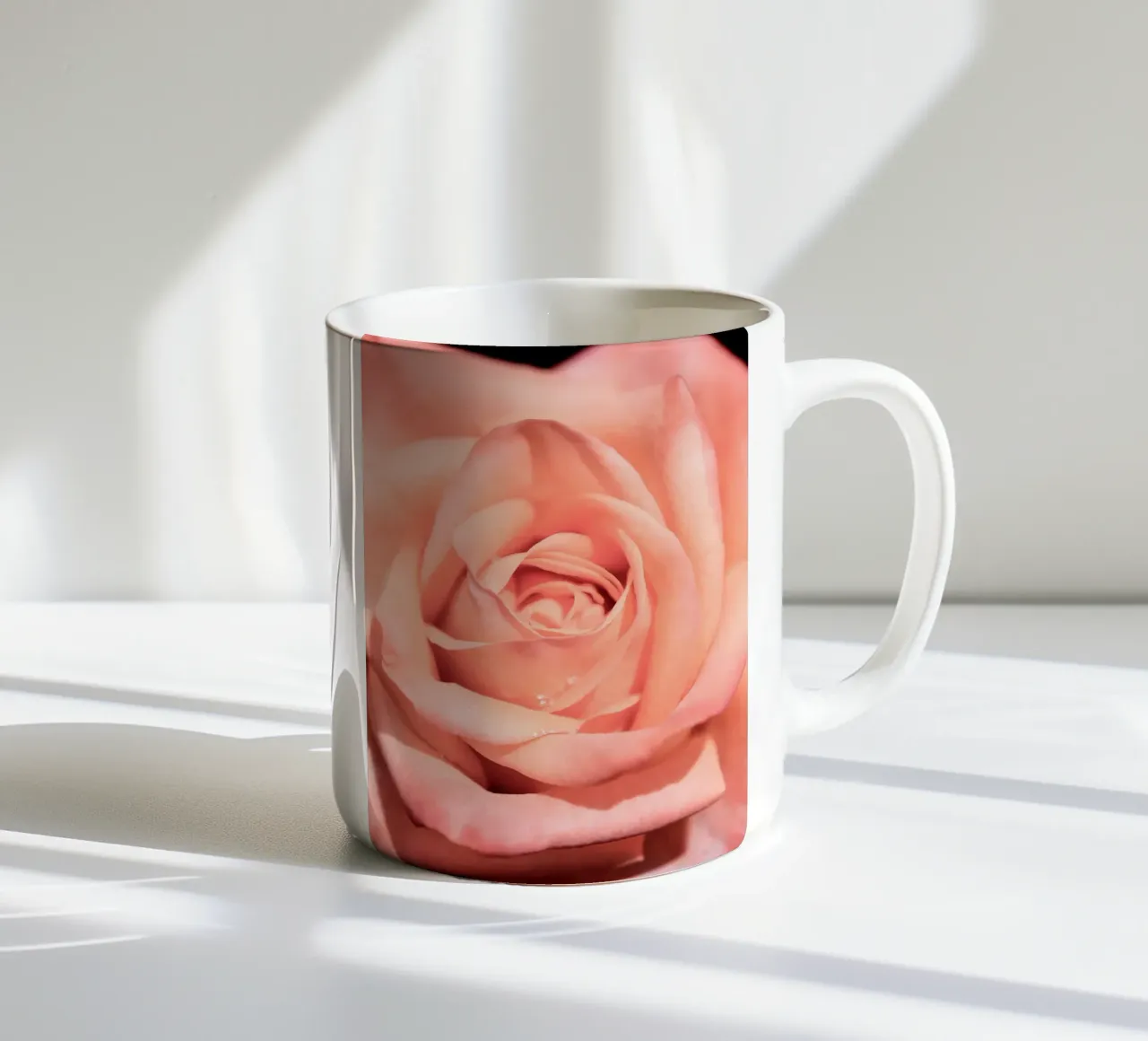 Rose flower no. 1 (close up) tazza in ceramica da adrianooliveiraphoto