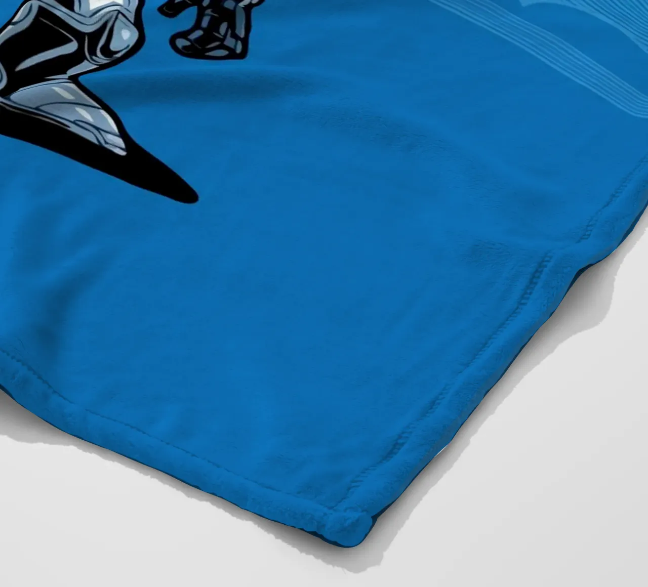 cartoonish character in metallic armor coperta in pile da ramosashop