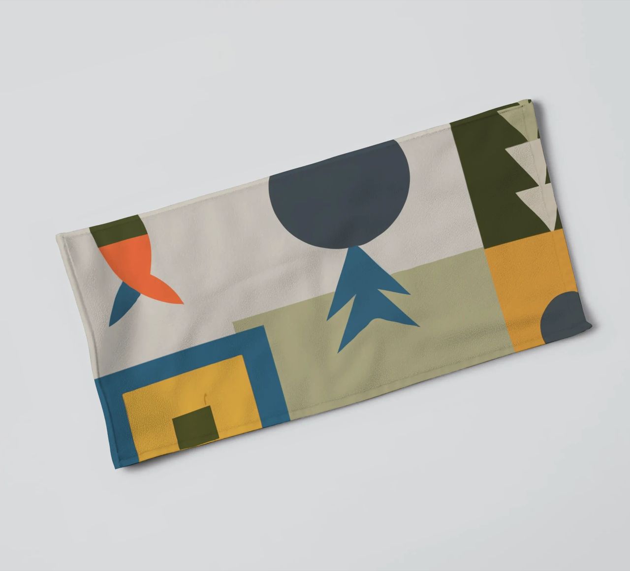 Geometric shapes in muted colors asciugamano da bagno da ramosashop