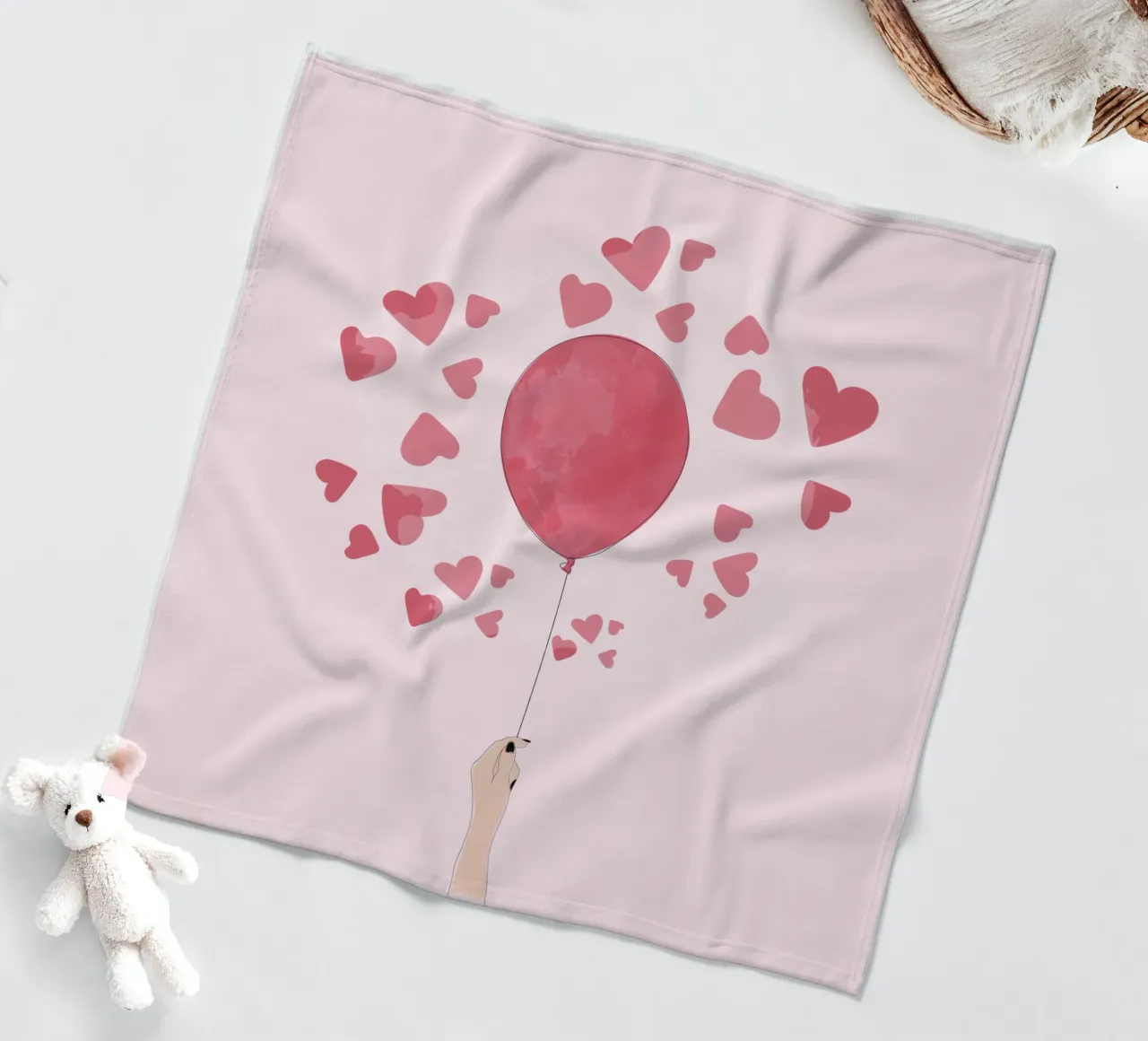 Romantic Balloon with Floating Hearts coperta in pile da Claudia S. Design