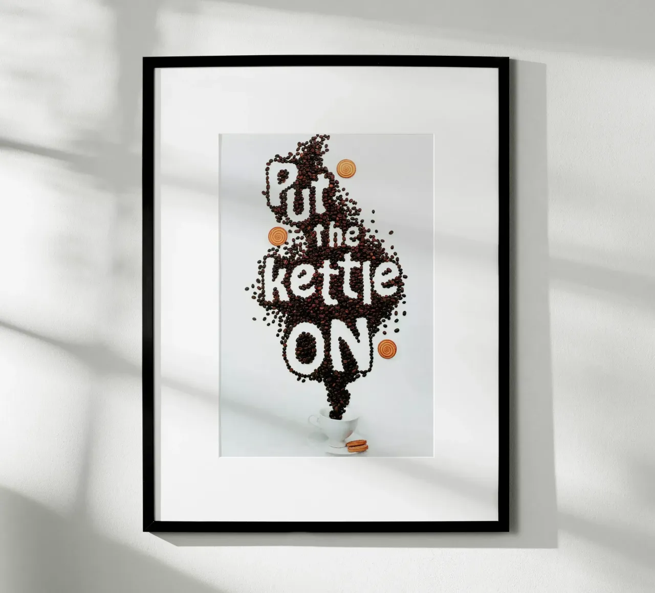 Put The Kettle On! - Dina Belenko poster con telaio in plastica da Pictufy