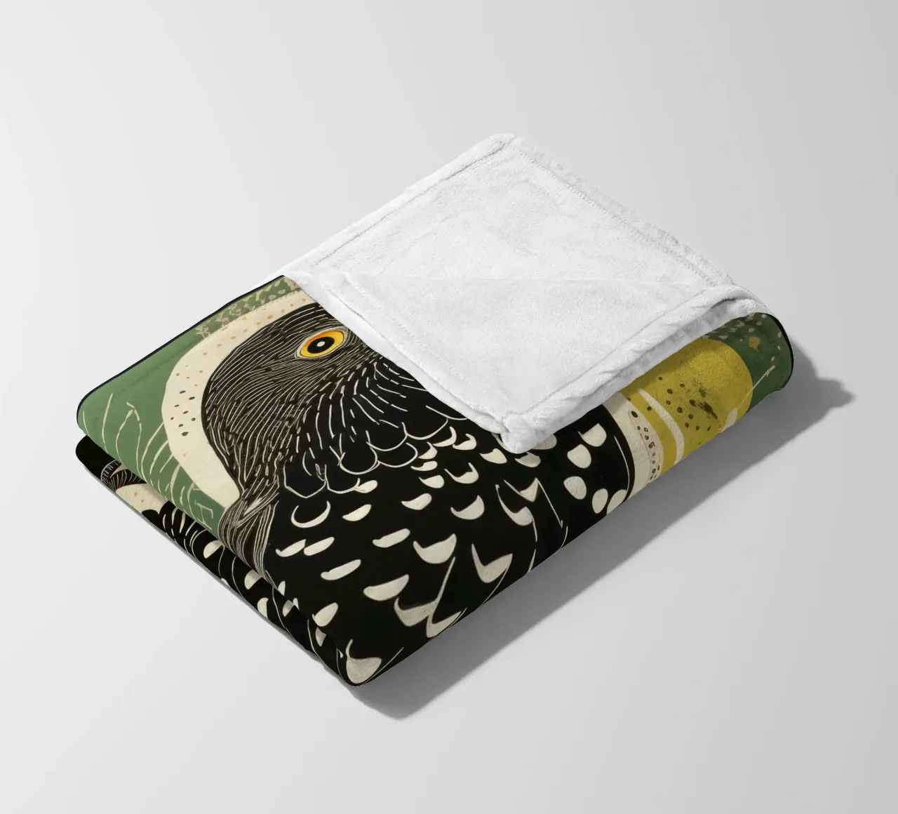 Falco Verde 2 coperta in pile da Minimal Animal Art