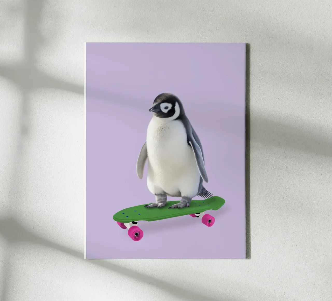 Skate Penguin tela con Cornice a cassetta da Dagmar Pels