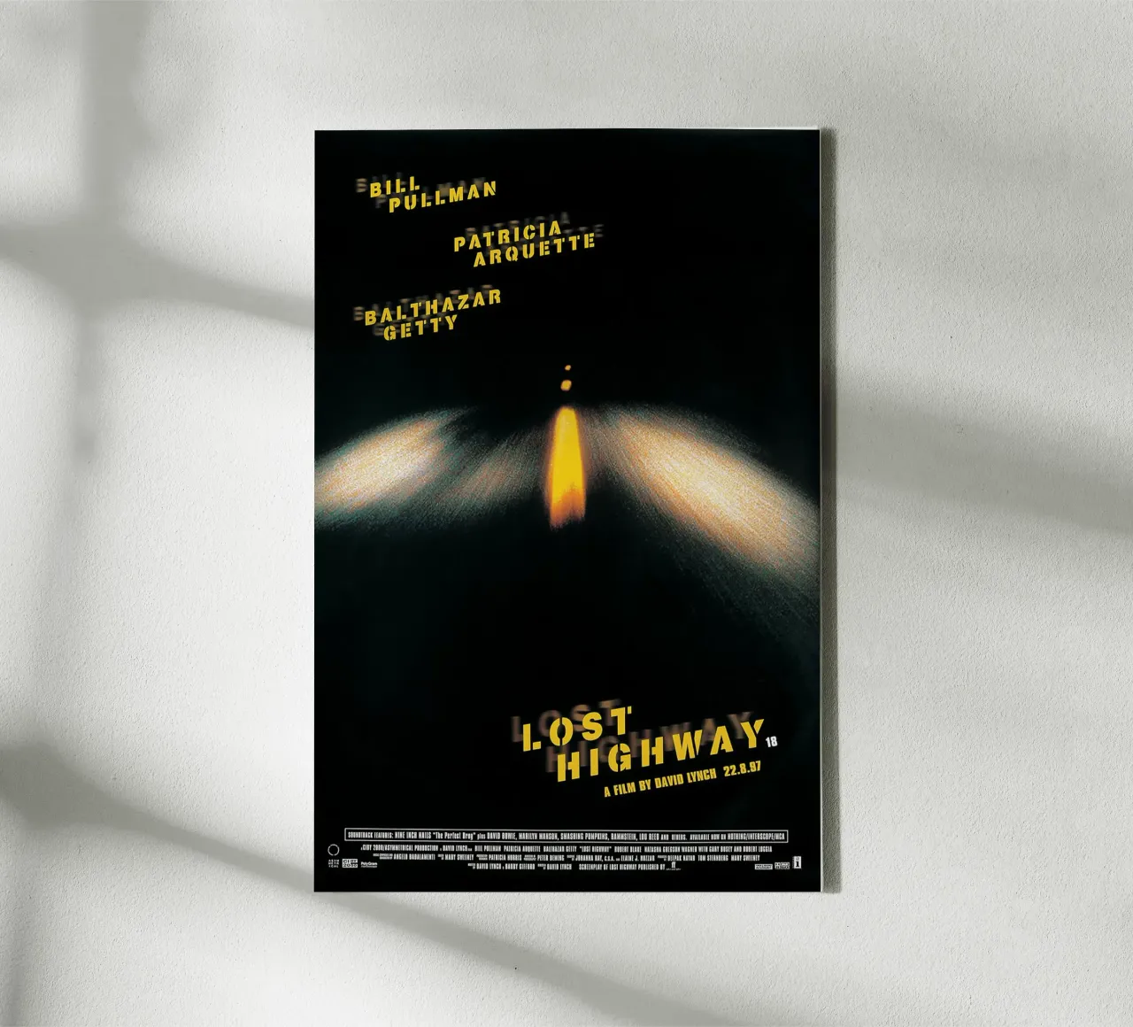 Lost Highway / David Lynch tela con Cornice a cassetta da Attaboy Dsgn