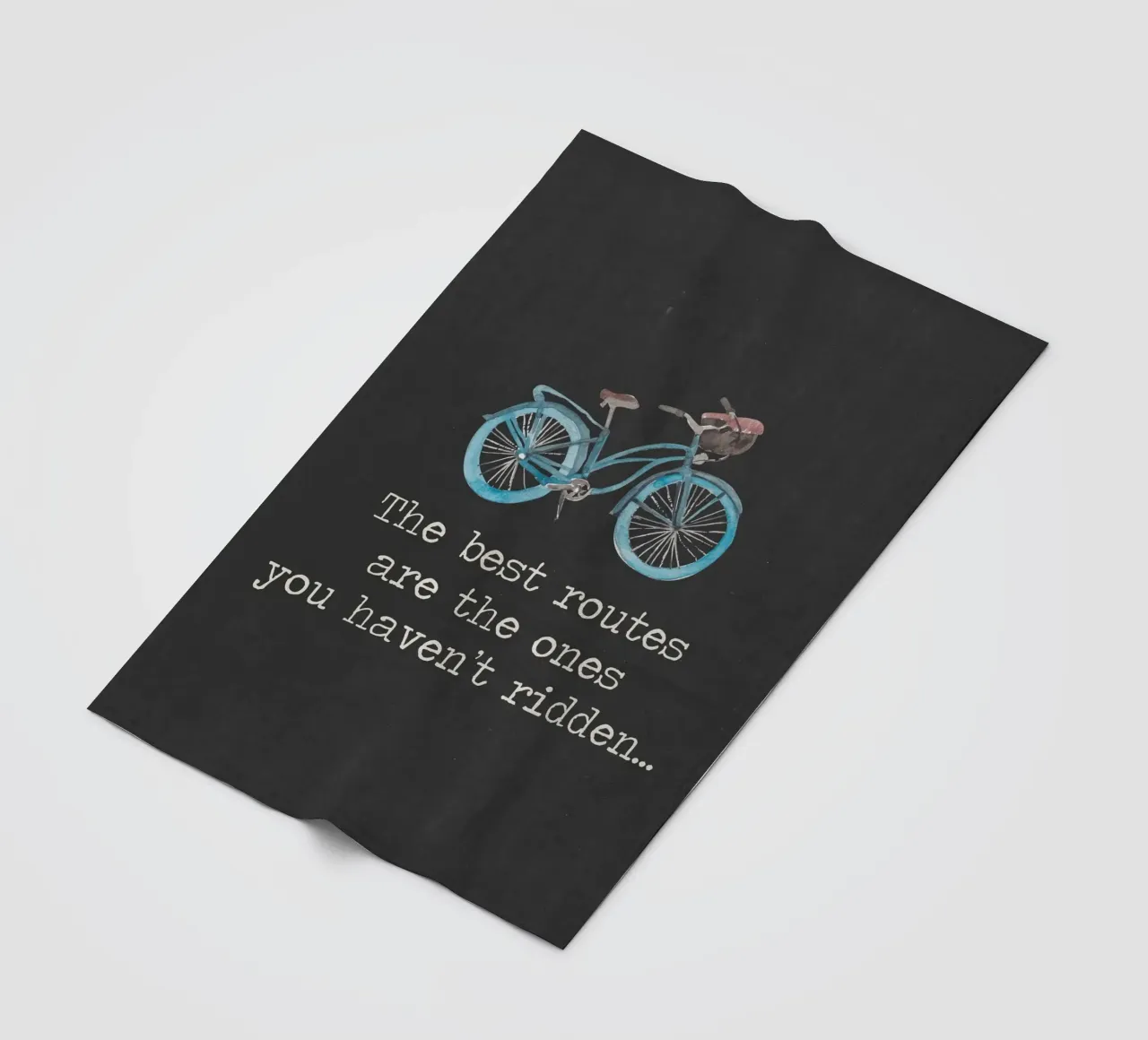Las mejores rutas son las que no has recorrido en bicicleta manta de franela de Summer Soul Co. - Quotes