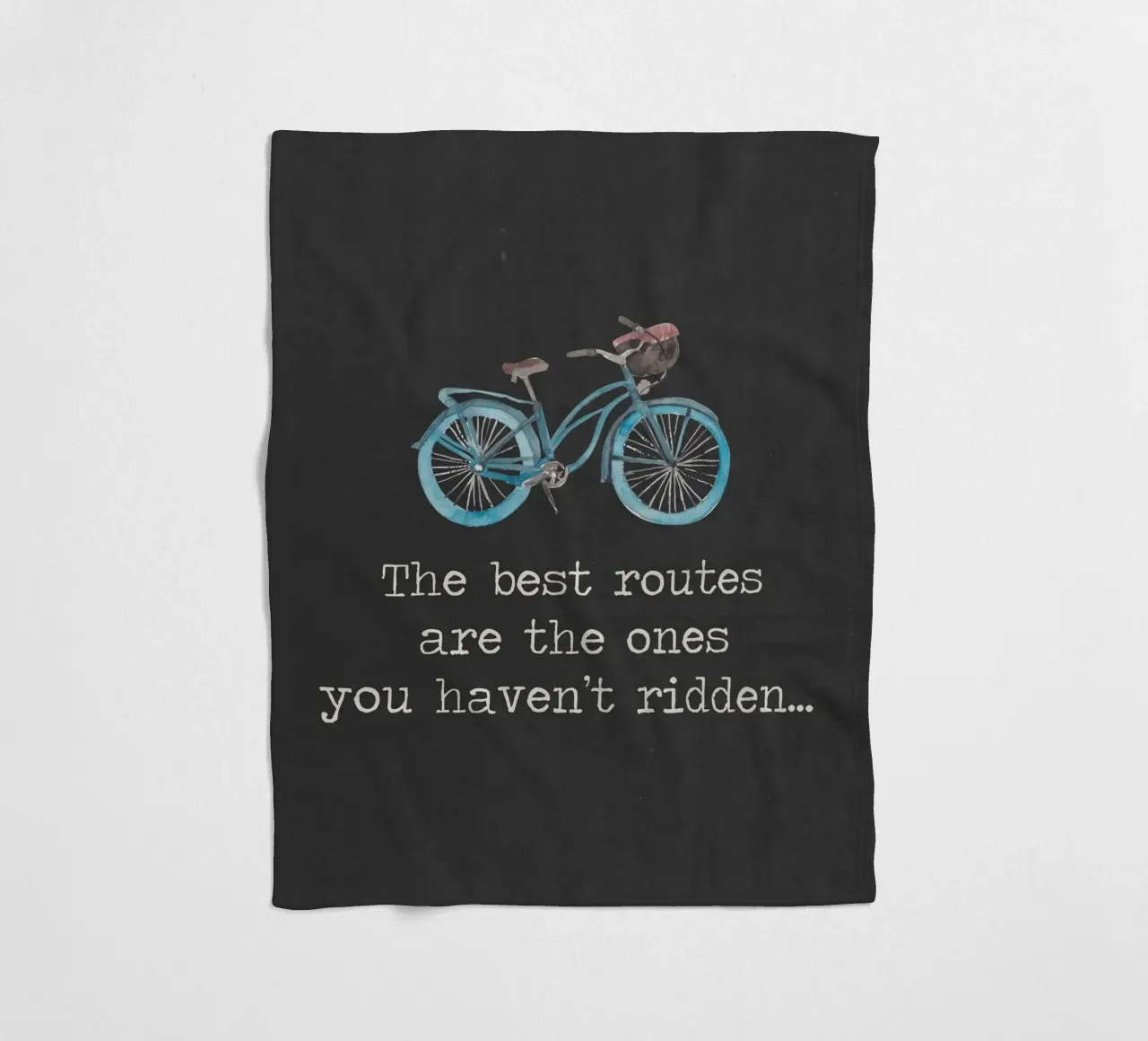 Las mejores rutas son las que no has recorrido en bicicleta manta de franela de Summer Soul Co. - Quotes