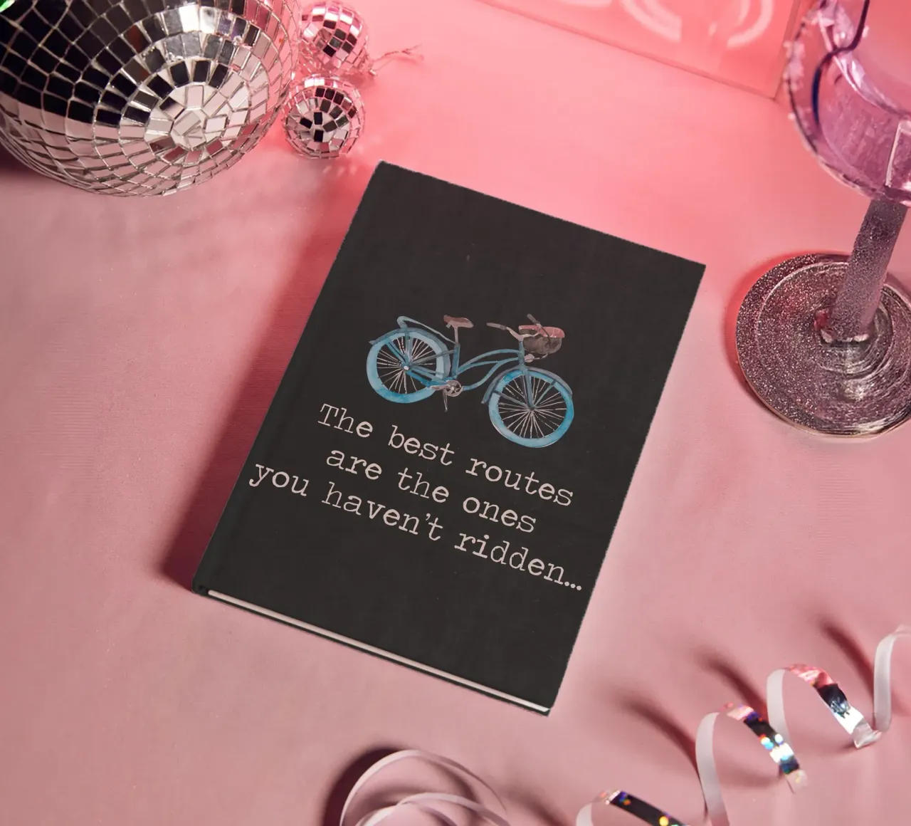 De beste routes zijn de routes die je nog niet hebt gefietst notitieboek van Summer Soul Co. - Quotes