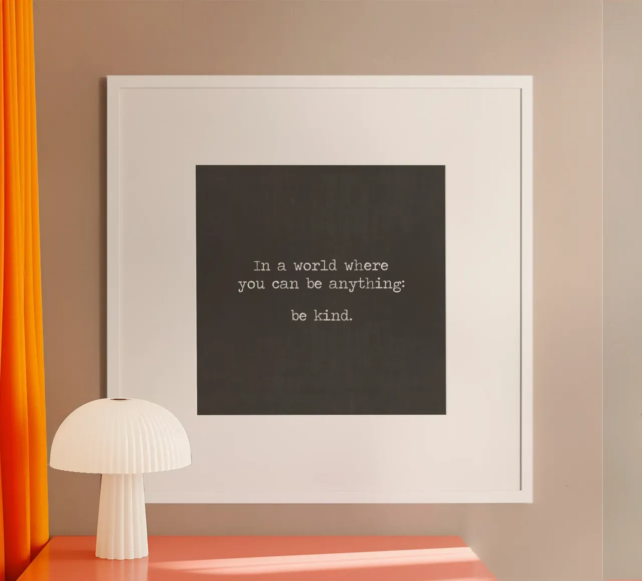 "Dans un monde où vous pouvez être n'importe quoi, soyez gentil" Vintage noir hahnemühle de Summer Soul Co. - Quotes