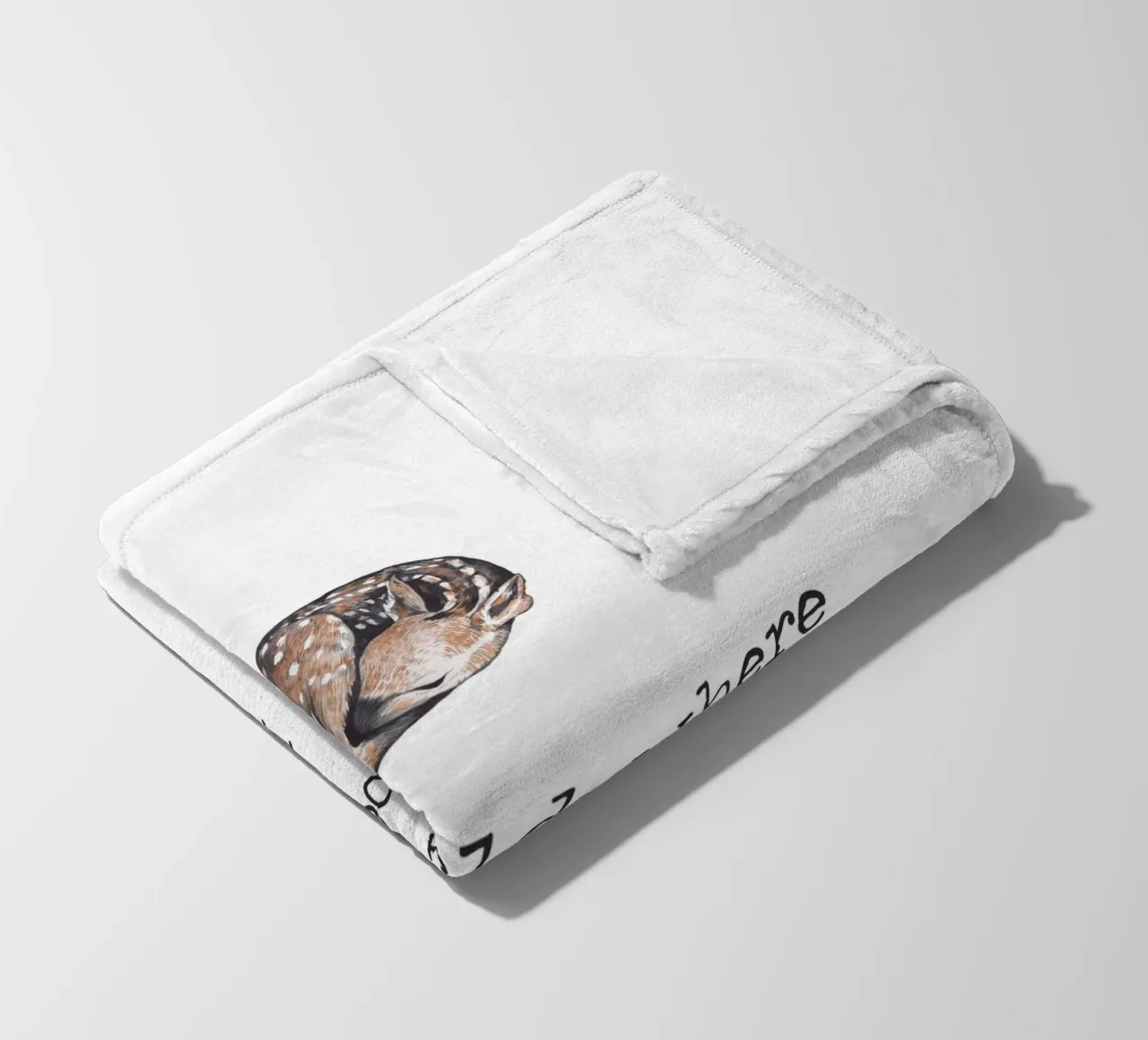 In einer Welt, in der man alles sein kann "Be Kind" Deer Word Art Fleecedecke von Summer Soul Co. - Quotes