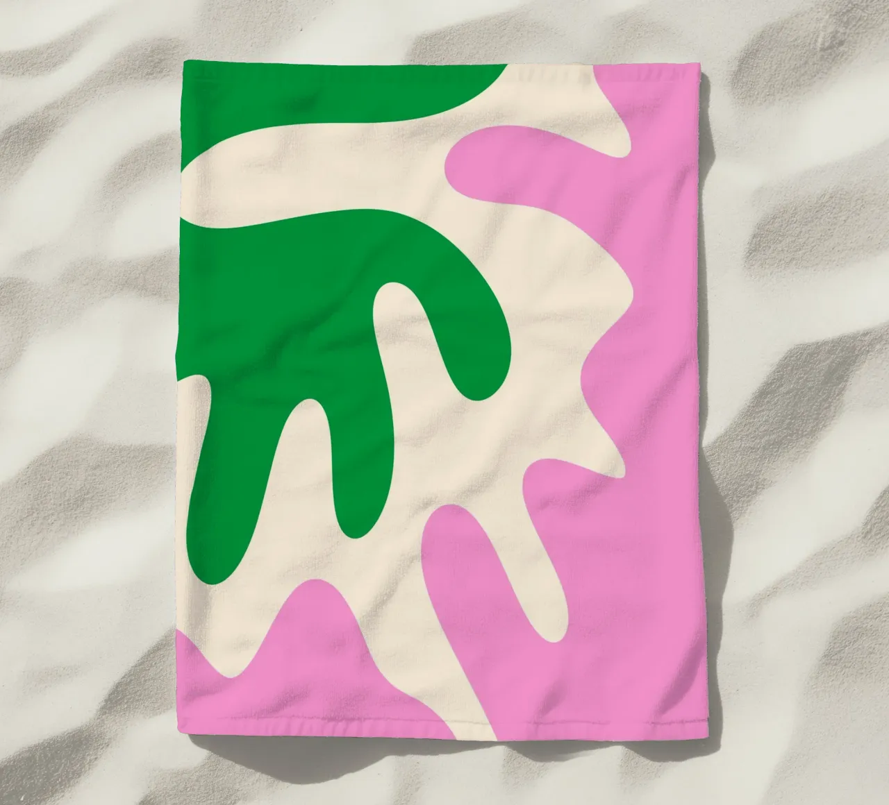 Forme astratte e moderne - rosa, verde, crema telo mare da Wackapacka