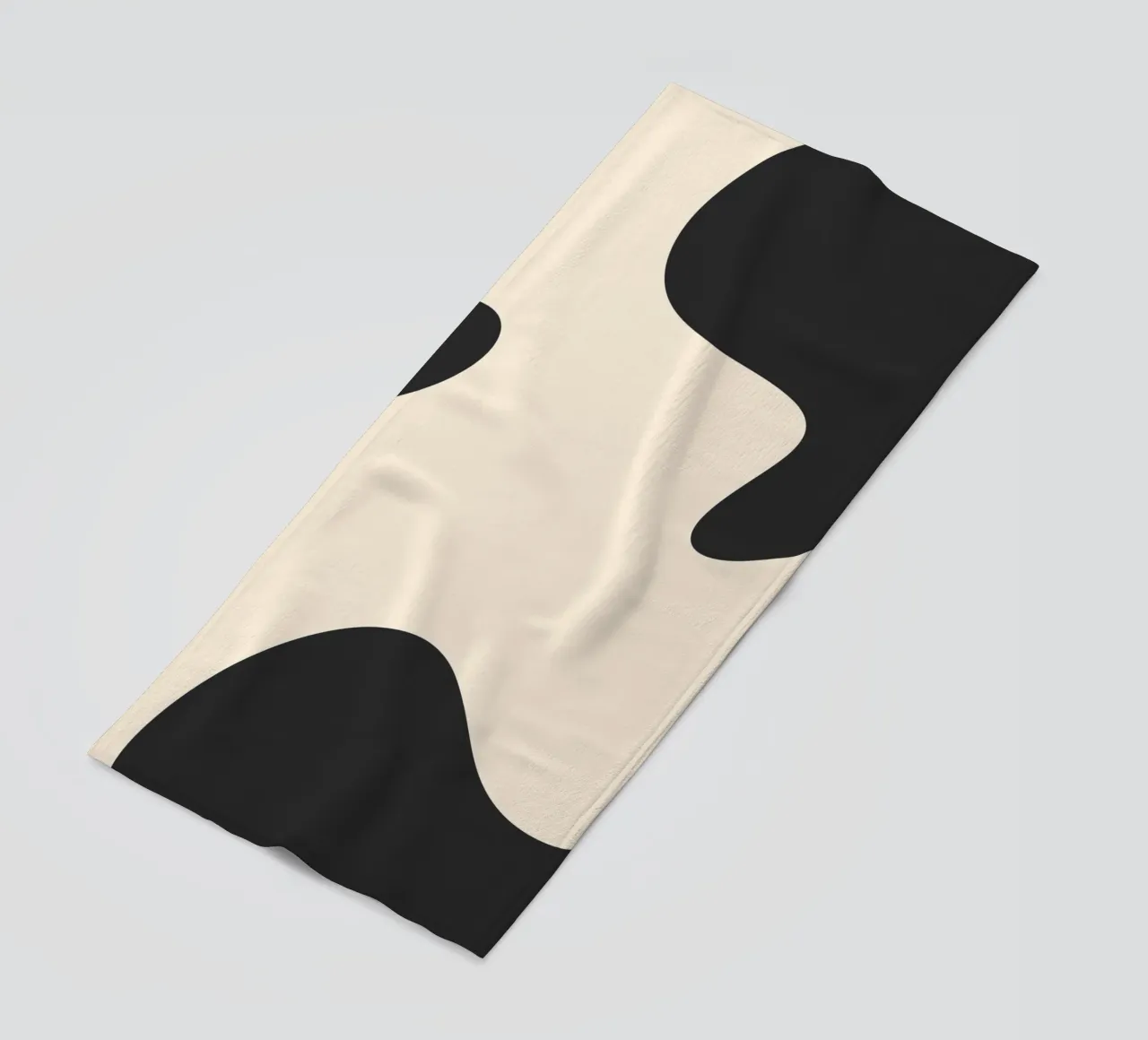 Abstracte klodders - monochroom strandhanddoek van Wackapacka