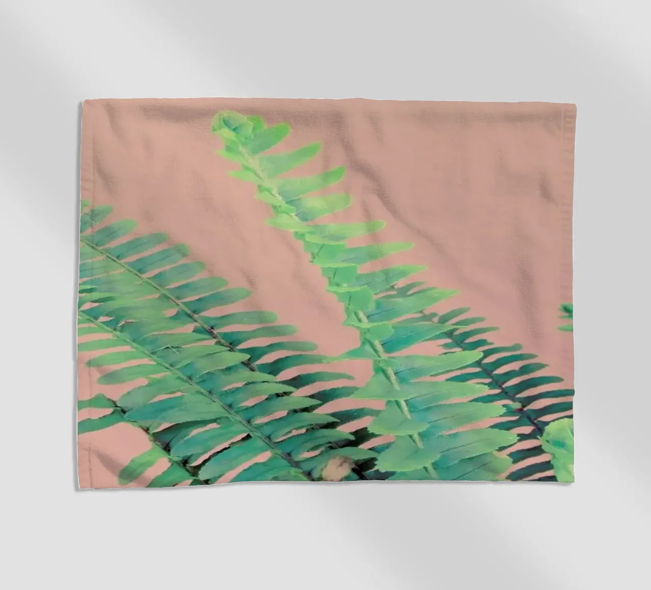 Ferns on Blush Prints telo mare da cafelab