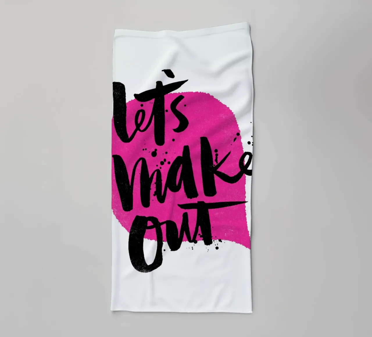 Let's Make Out asciugamano da bagno da Matthew Taylor Wilson