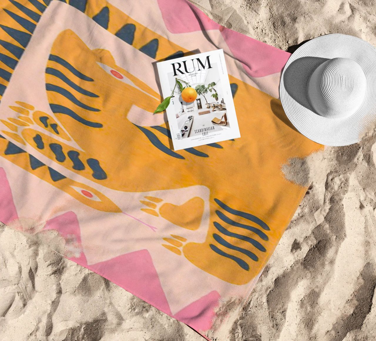 Abstracte tijger slangenprint, Tijger grafische print strandhanddoek van PrintStudio
