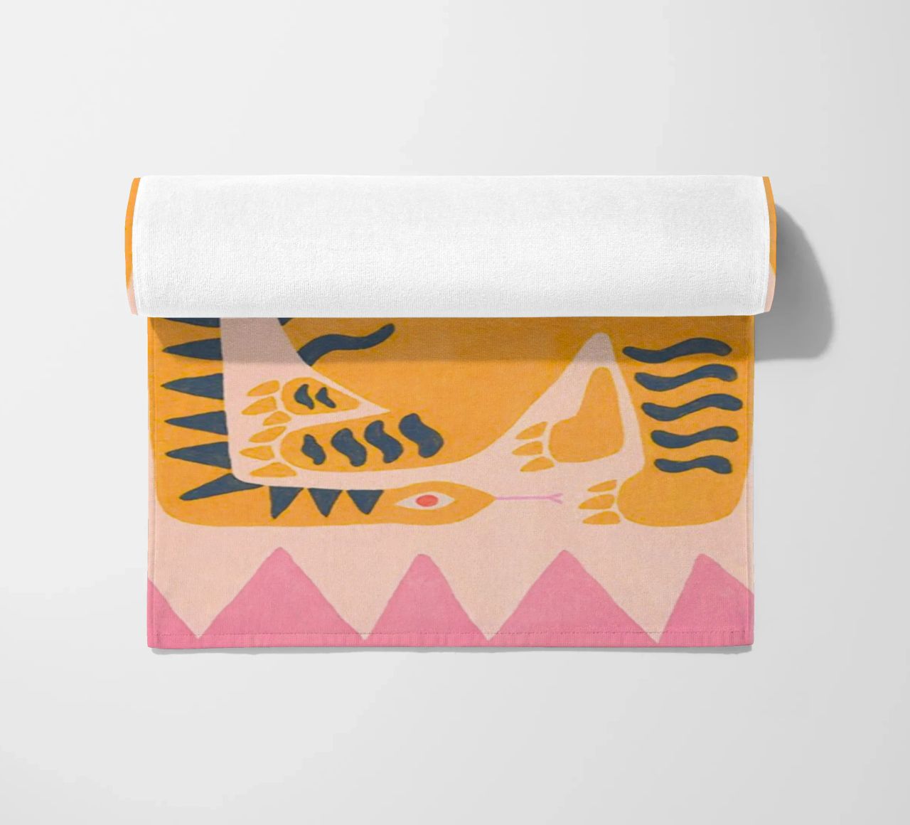 Abstracte tijger slangenprint, Tijger grafische print strandhanddoek van PrintStudio