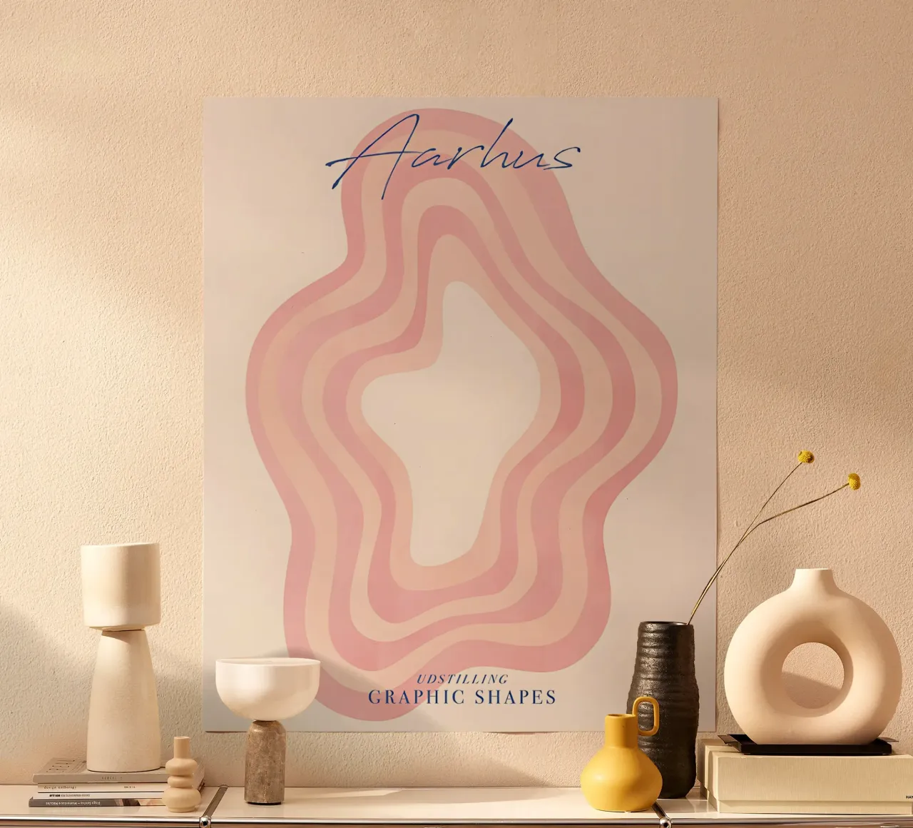 Abstracte Golf Modern Print, Deense Print, Aarhus Poster poster met houten frame van ArtHaus
