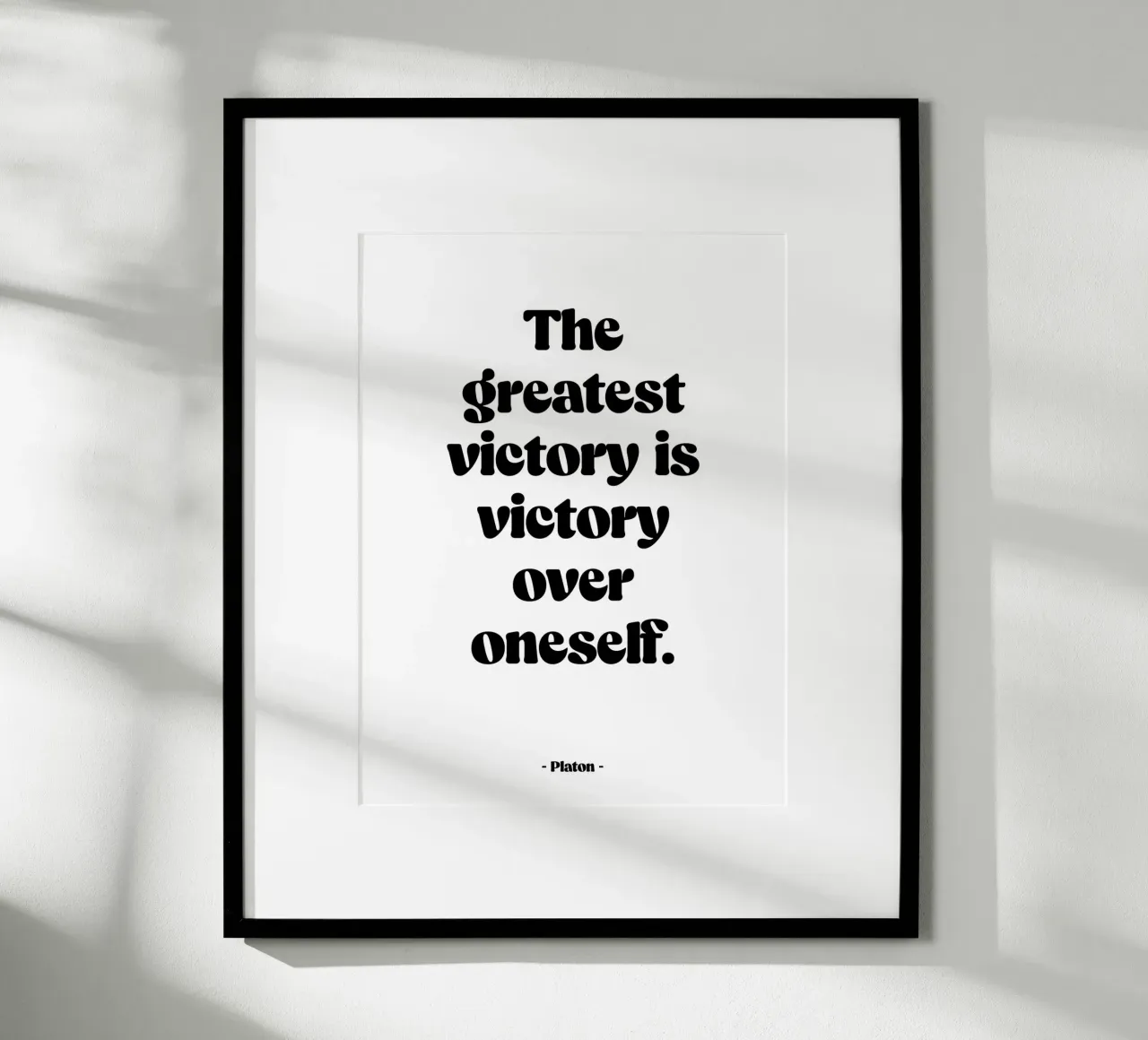 Citazione "La più grande vittoria è la vittoria su se stessi". poster da Wall of Words