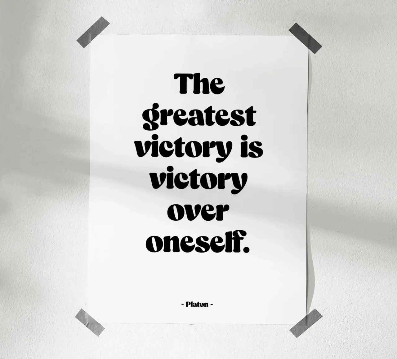 Citazione "La più grande vittoria è la vittoria su se stessi". poster da Wall of Words