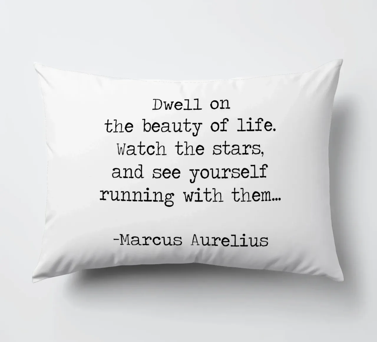 Soffermarsi sulla bellezza della vita Marco Aurelio citazione filosofica cuscino da Summer Soul Co. - Quotes