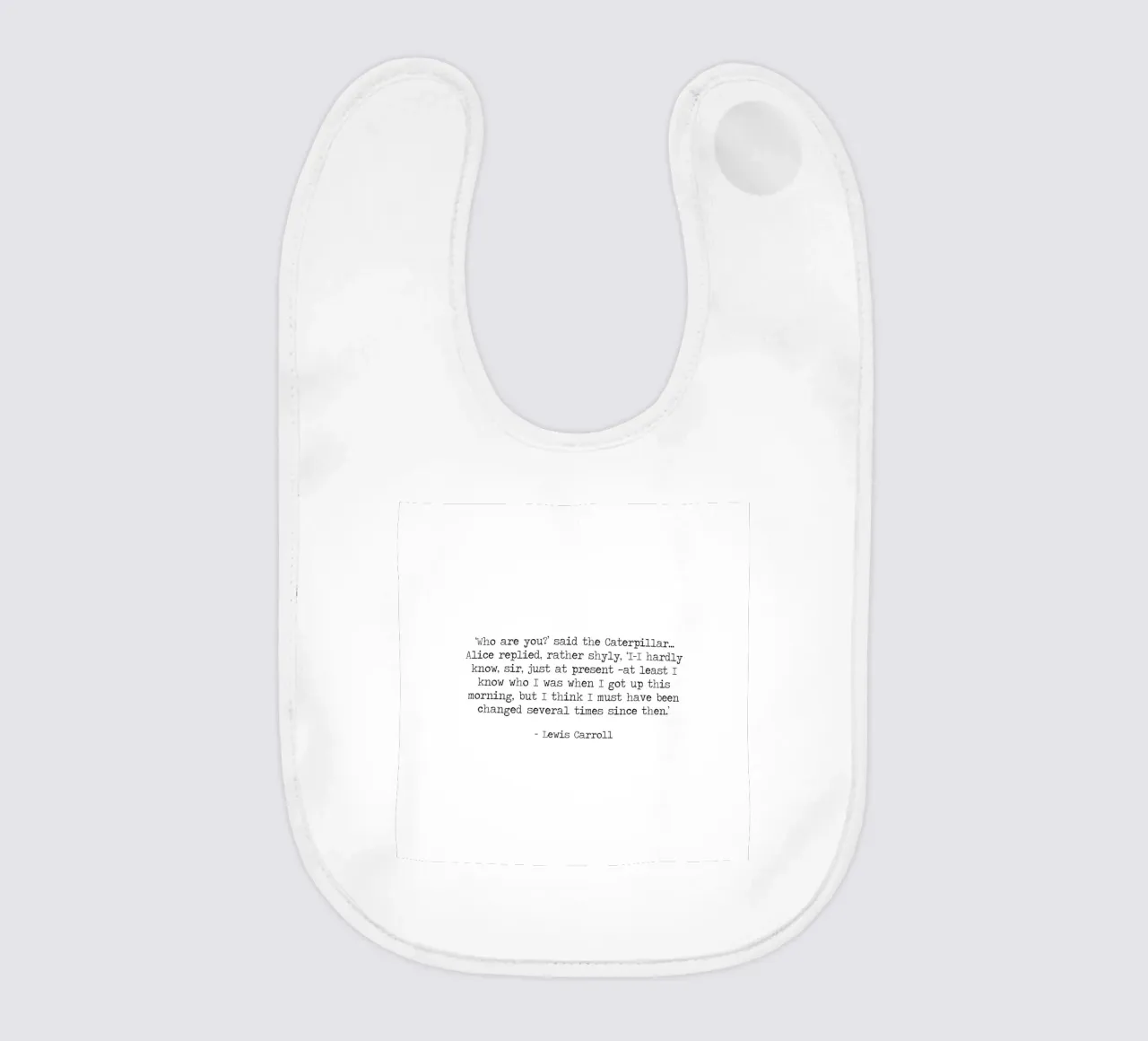 Wer bin ich Raupe Alice im Wunderland Lewis Carroll Zitat Babylätzchen von Summer Soul Co. - Quotes