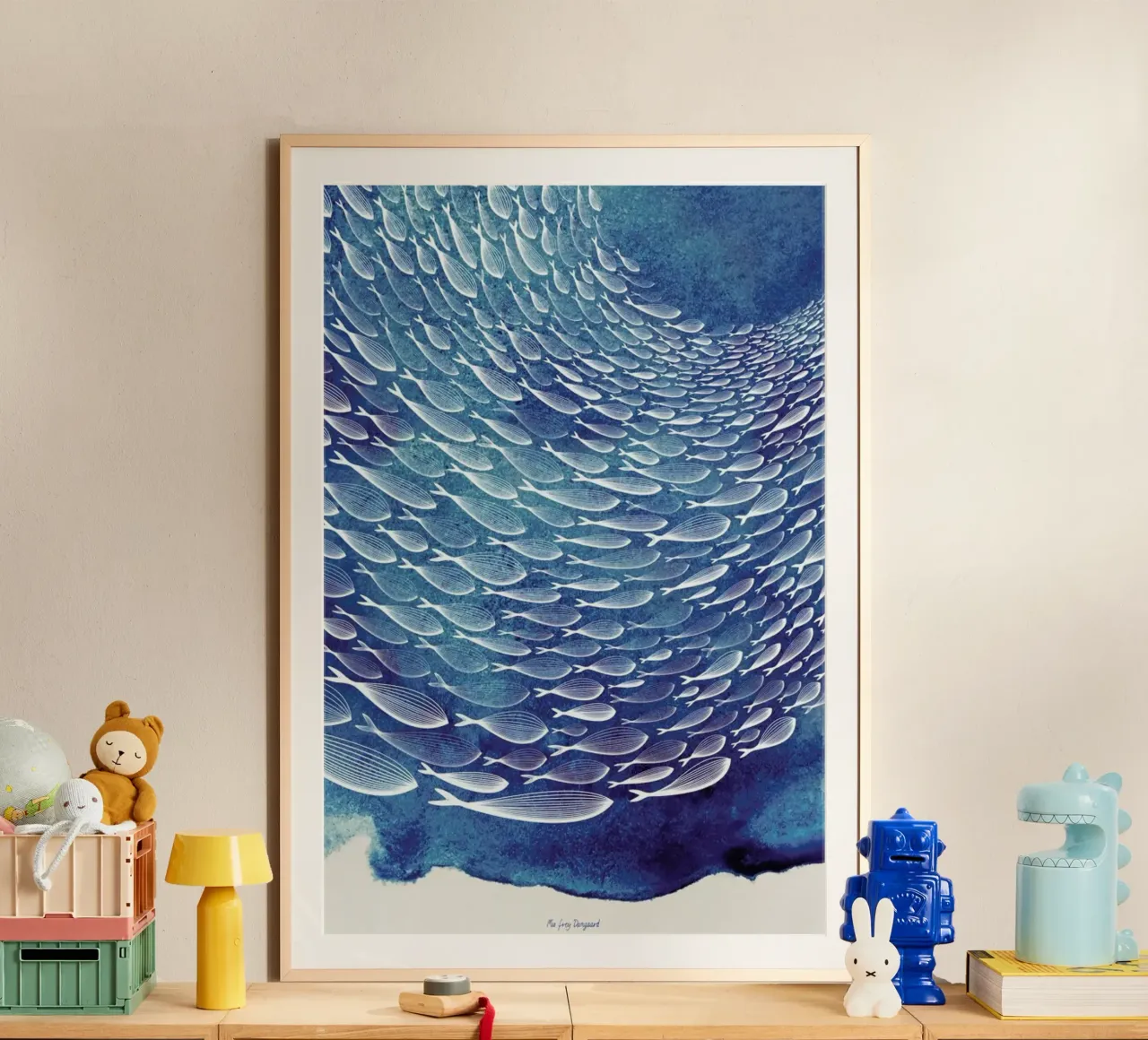 Fish Shoal poster con telaio in plastica da Mie Frey Damgaard