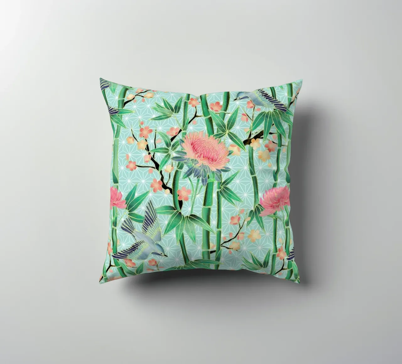 Bamboo Birds and Blossom Mint cuscino da Micklyn Le Feuvre