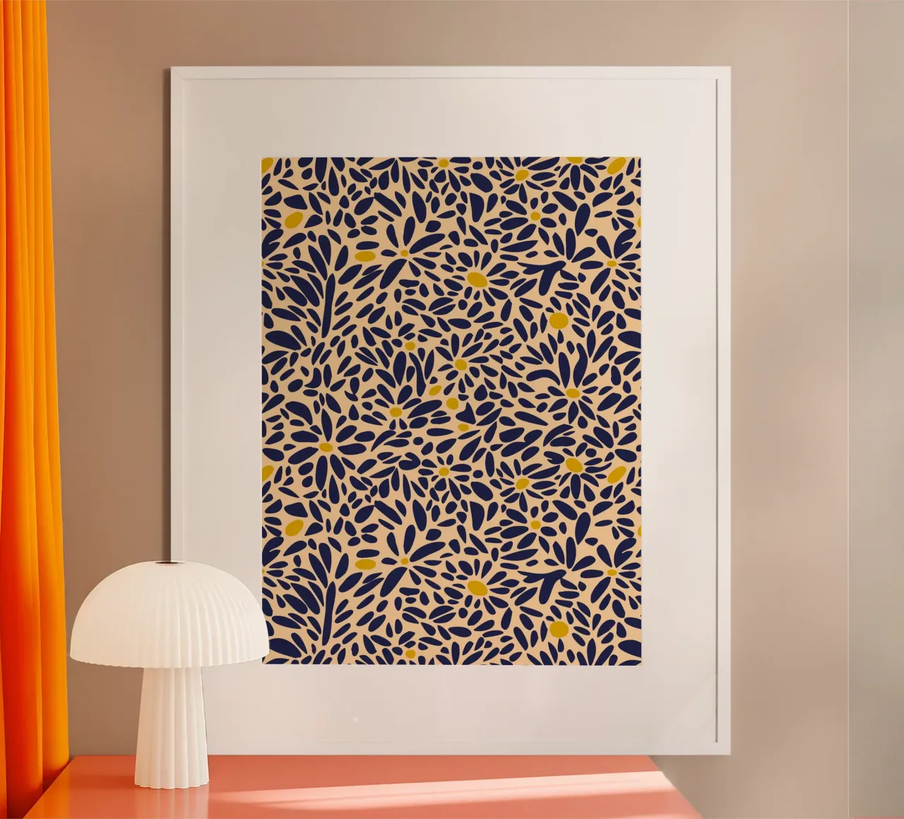 Mare di fiori - motivo astratto in blu e oro poster con telaio in legno da Spunk
