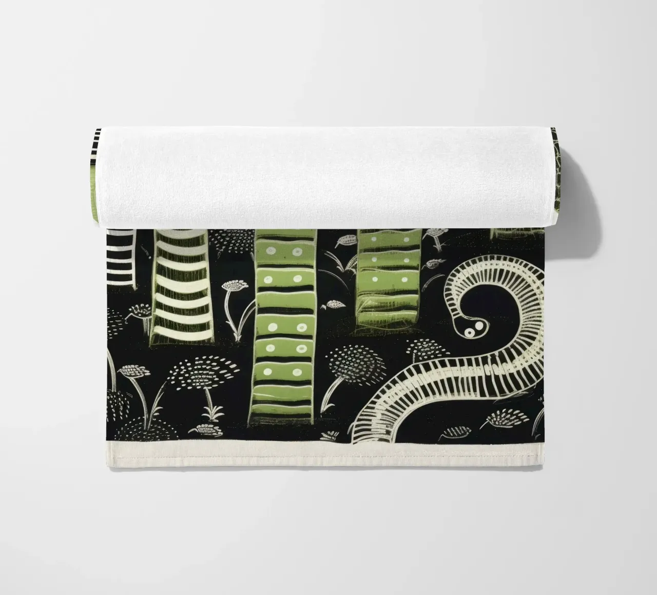 Millipede verde 3 telo mare da Minimal Animal Art