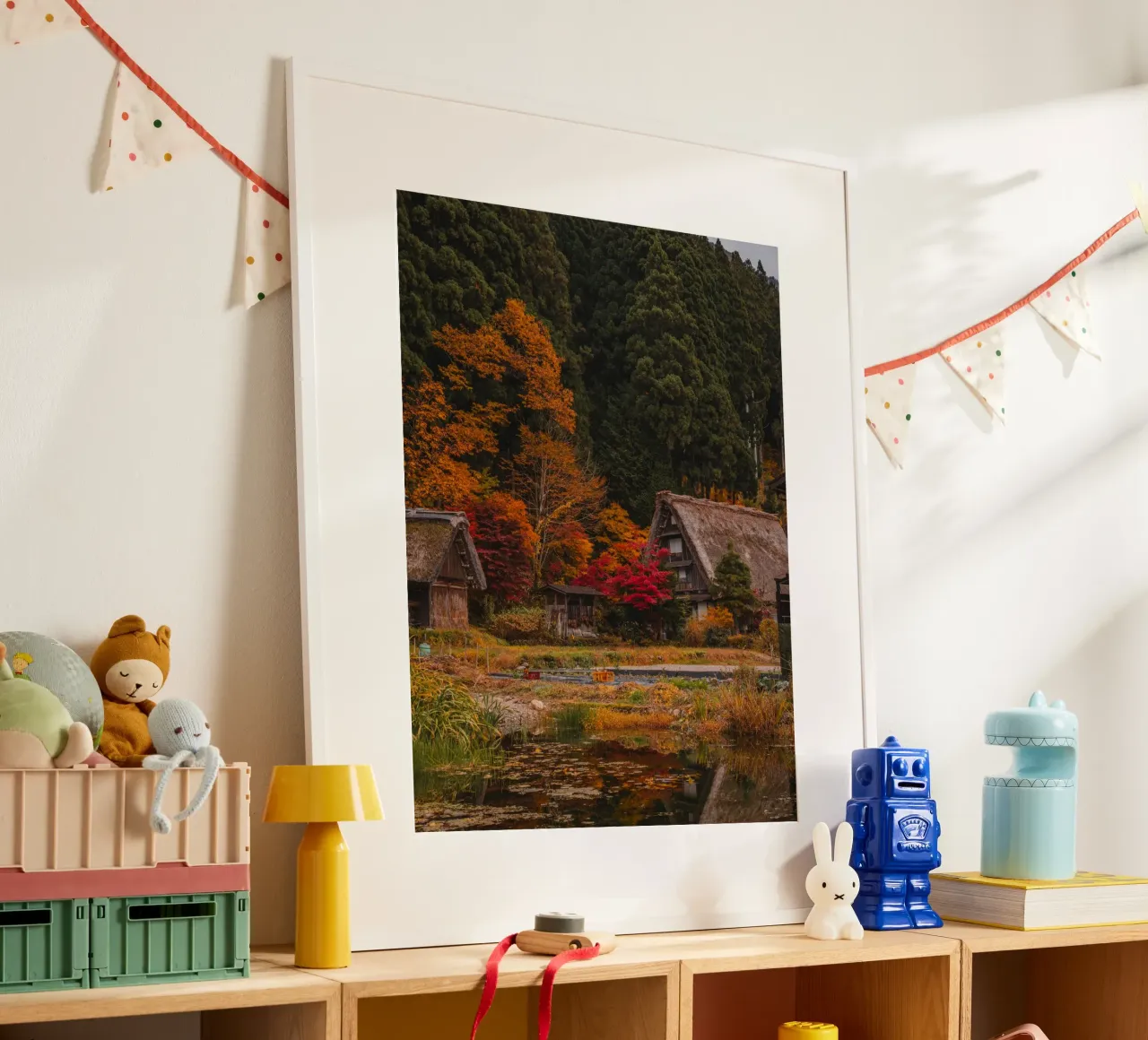 Villaggio agricolo giapponese in autunno - Shirakawa-go poster con telaio in plastica da Marcel Bisig
