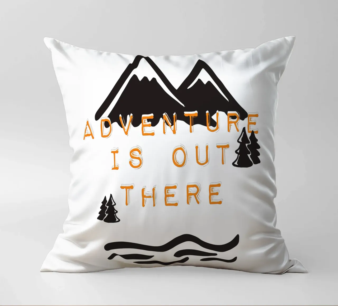 Adventure Is Out There cuscino da Monika Strigel